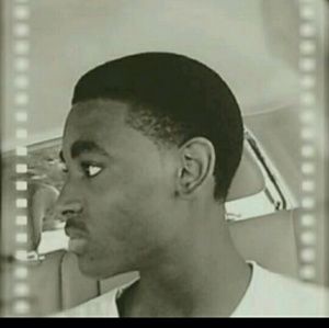 Meet your Posher, Eric